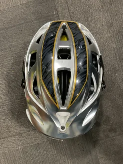 Used Cascade R HELMET Lacrosse Helmet Silver Fits all