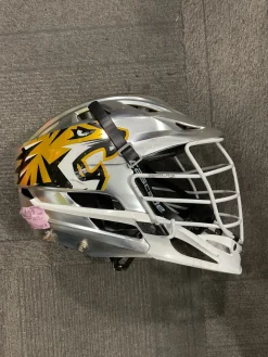 Used Cascade R HELMET Lacrosse Helmet Silver Fits all