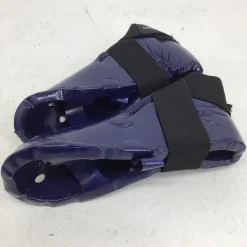 Used Century ADULT 7/8 MARTIAL ART FOOT PADS Martial Arts Foot Pads Purple Senior