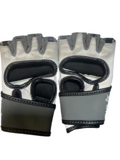 Used Century Martial Arts Gloves Black And Green SM