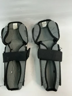 Used Fox Junior Knee Guard Black SM