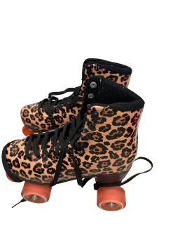Used Impala Leopard Womens Roller Skates Size 9 w/ LED Light Up Wheels