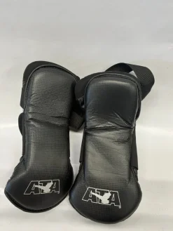 Used Martial Arts Foot Pads Black SM