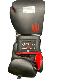 Used Martial Arts Gloves Black Senior