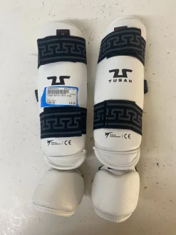 Used Martial Arts Shin Pads White XS