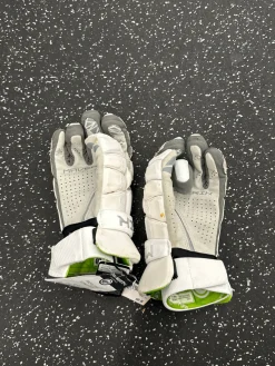 Used Maverik M6 Lacrosse Gloves Mens White LG