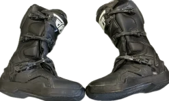 Used MAVERIK Mens Boots Black Senior 11