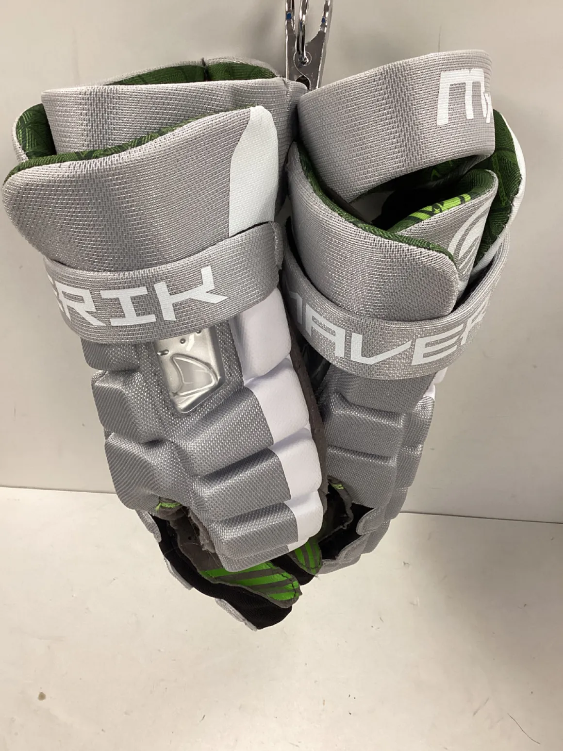 Used Maverik MX Lacrosse Gloves Mens Grey 13"