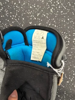 Used Nike VAPOR LT YOUTH Lacrosse Gloves Junior Black SM