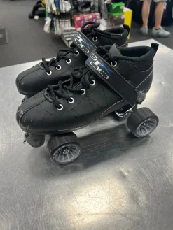 Used PACER GTX500 Senior Roller Quad Skates Black Senior 8