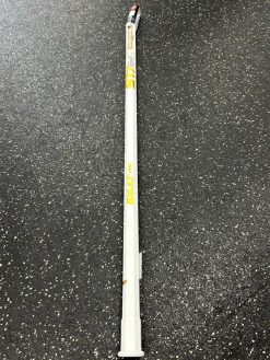 Used STX CRUX PRO Womens Atk/Mid LAX Shaft White