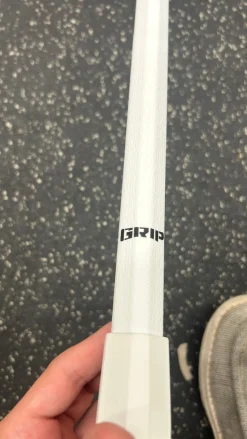 Used STX FORTRESS 700 Womens Atk/Mid LAX Shaft White