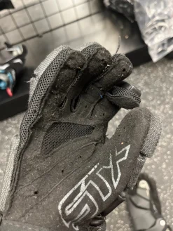Used STX STALLION 200 Lacrosse Gloves Junior Black SM