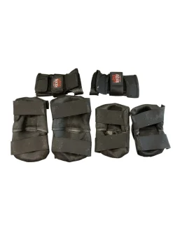Used Triple Eight LITTLE TRICKY PADS Inline Protective Set Black Junior