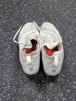 Used Under Armour LAX Cleats Womens White Senior 8.5