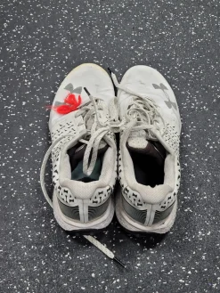 Used Under Armour LAX Cleats Womens White Senior 9.5