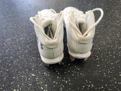 Used Under Armour SPOTLIGHT LAX Cleats Boys White Junior 05