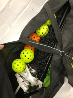 Used VENUX PICKLEBALL SET Pickleball Nets