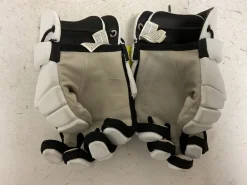 Used Warrior BURN FB Lacrosse Gloves Mens White And Black XL