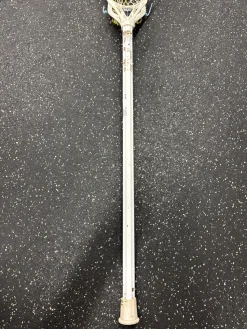 Used Warrior EVO 5 W/ ECD CARBON 2.0 JR STICK Jr Atk/Mid Complete Stick White 37"