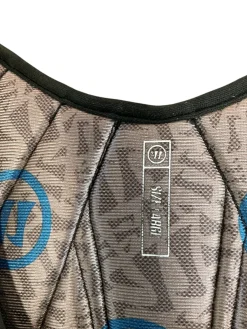 Used Warrior EVO Lacrosse Shoulder Pads None LG