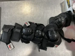 Used WIEPOUT PROTECTIVE KIT Inline Protective Set Black SM