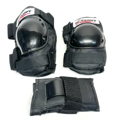 Used WIPEOUT Inline Protective Set Black Youth