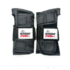 Used WIPEOUT Inline Protective Set Black Youth