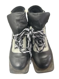Used Air Womens 75MM XC Ski Boots Black M 08 / W 08.5-09