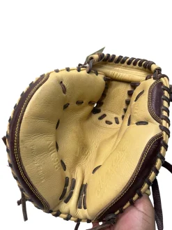 Used Akadema AGC98 BB/SB Catchers LH Throw Chocolate And Almond 32