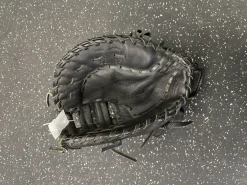 Used Akadema ANF71 BB/SB First Base RH Throw Black 12 1/2"