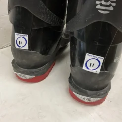 Used Alpina ZOOM Boys DH Ski Boot Black And Red 185 MP - Y12