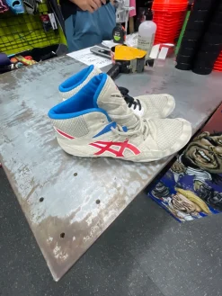 Used Asics Running/X-Train Shoes M