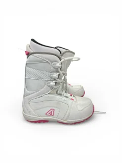 Used Avalanche Snow/Hunt/Hike Boots W