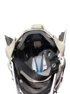 Used Bauer 930 GOALIE MASK Junior Goalie Helmet/Mask White S/M