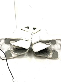 Used Bauer GSX Goalie Leg Pads Junior White 30