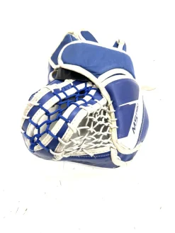 Used Bauer M5 PRO GLOVE Junior Goalie Catcher White