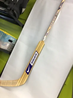 Used Bauer SUPREME 4500 Senior Goalie Stick 28"