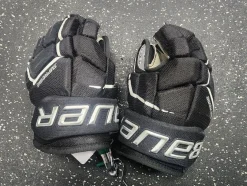 Used Bauer SUPREME 3S PRO Junior Gloves Black 11"