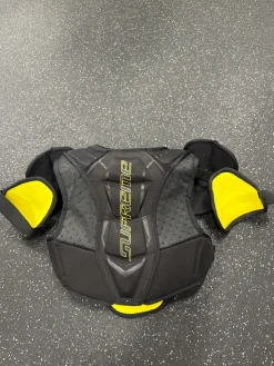 Used Bauer SURPEME S29 SP Junior Shoulder Pads LG
