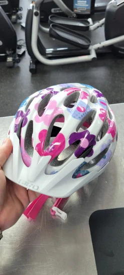 Used BIKE HELMET Bike Helmet None SM