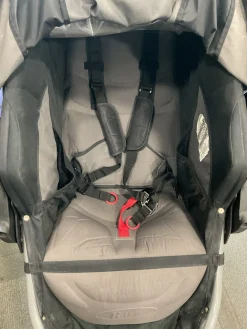 Used B.O.B JOGGING STROLLER One-person Stroller Black