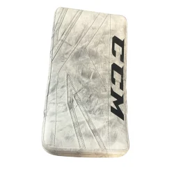 Used CCM CCM P2.5 GOALIE BLOCKER Junior Goalie Blocker White
