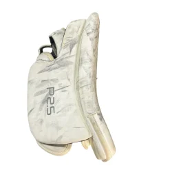 Used CCM CCM P2.5 GOALIE BLOCKER Junior Goalie Blocker White