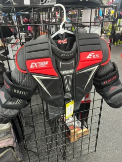 Used CCM EXTREME FLEX E2.5 Youth Body Armor XS
