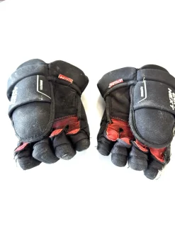 Used CCM NEXT Junior Gloves Black 11"