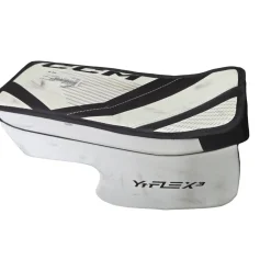 Used CCM YT FLEX 3 Youth Goalie Blocker White