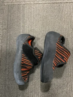 Used CLIMB X CLIMBING SHOES Climbing Shoes Youth 12.0