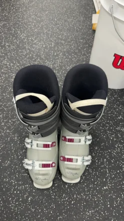 Used Dalbello VANTAGE Womens DH Ski Boot Grey 320 MP - M14