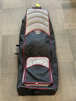 Used Datrek SOFT CASE TRAVEL BAG WHEELED Travel Bag Grey
